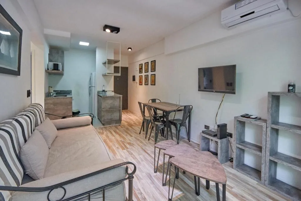 Luminous Apartment In Recoleta, Buenos Aires, Argentina
