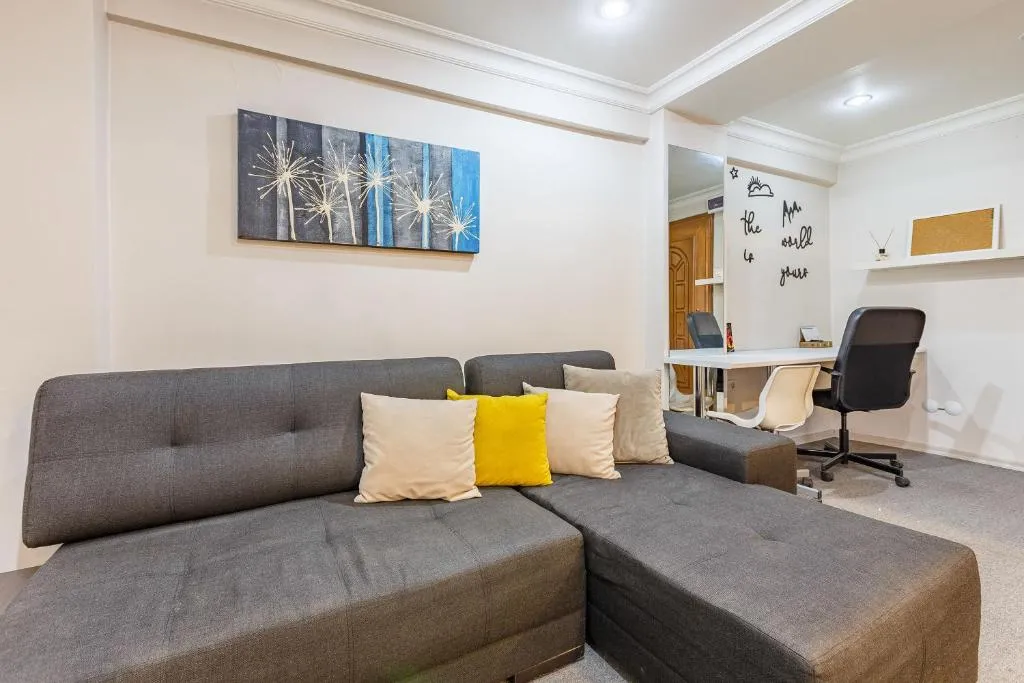 2 BR Apartment in City Center, Istanbul, Turkey