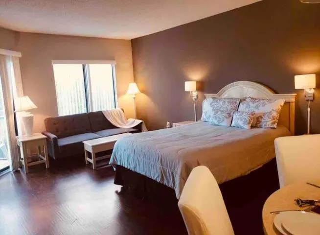 Cozy Studio w Kitchen by Universal, Orlando (FL), United States