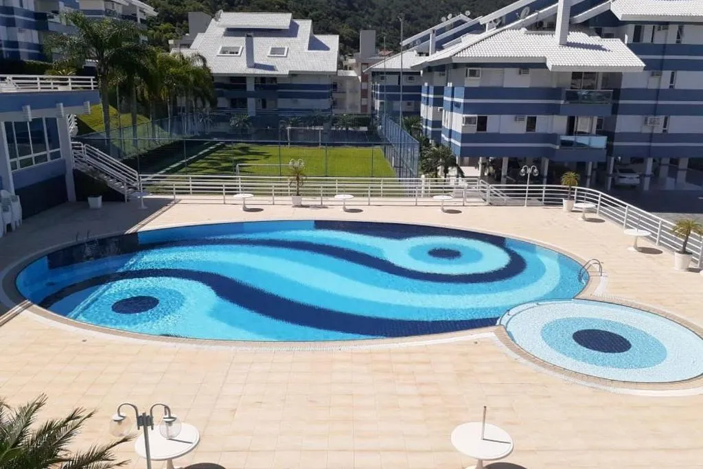Belíssimo apartamento na charmosa praia Brava, Florianópolis, Brazilia