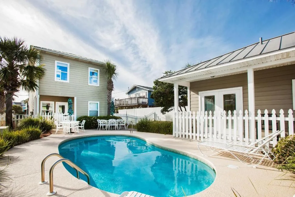 New Listing! Gulfside Sirenia with Private Pool home, Destin (FL), United States