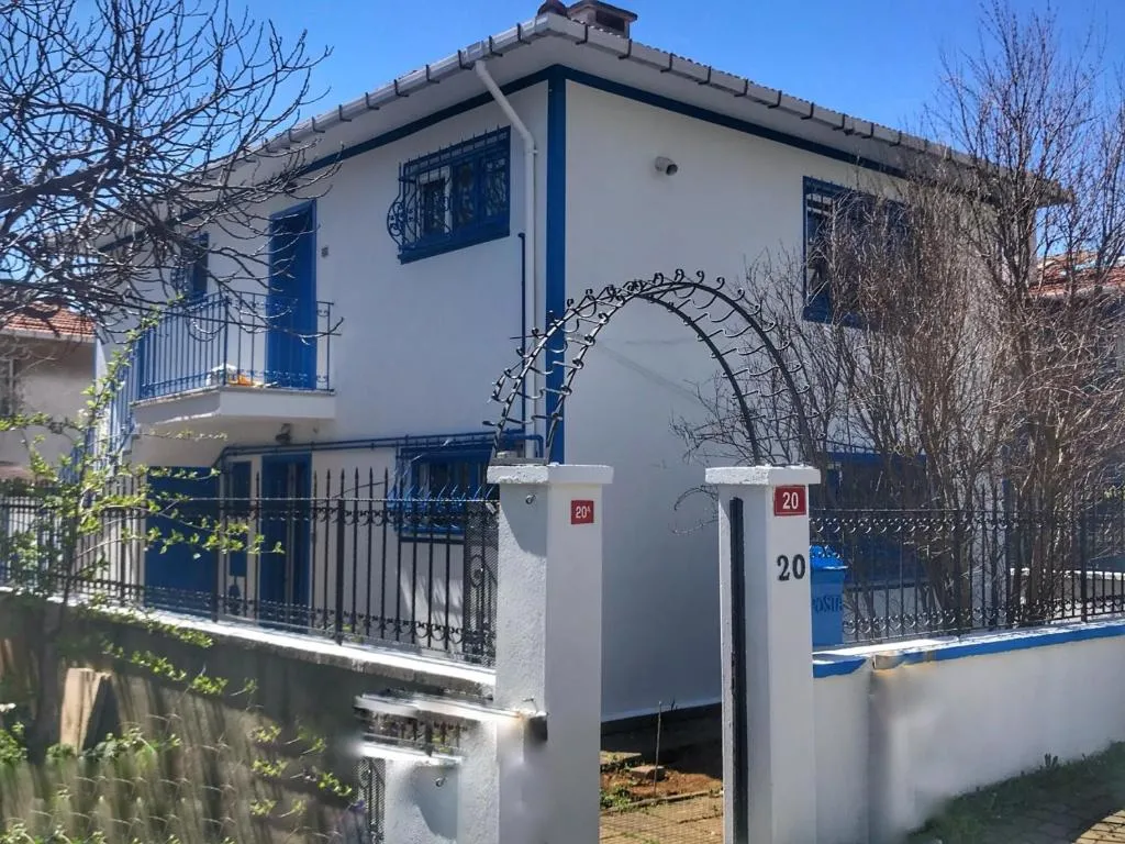 5 Star luxury Private Detached House & Private Garden & BBQ, Istanbul, Turcia