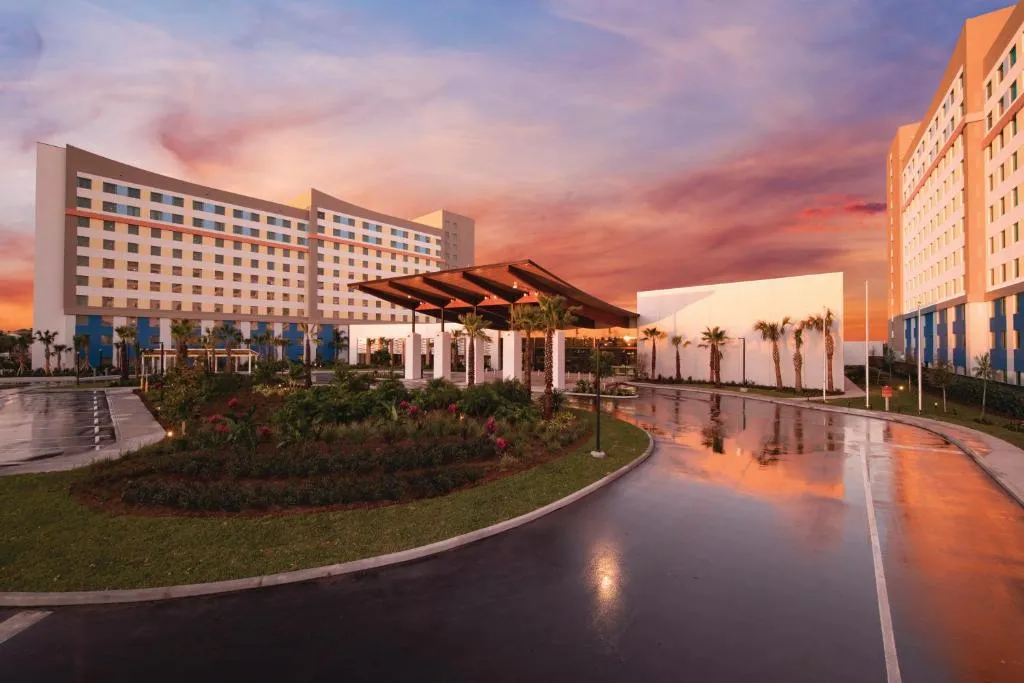 Universal’s Endless Summer Resort – Dockside Inn and Suites, Orlando (FL), United States