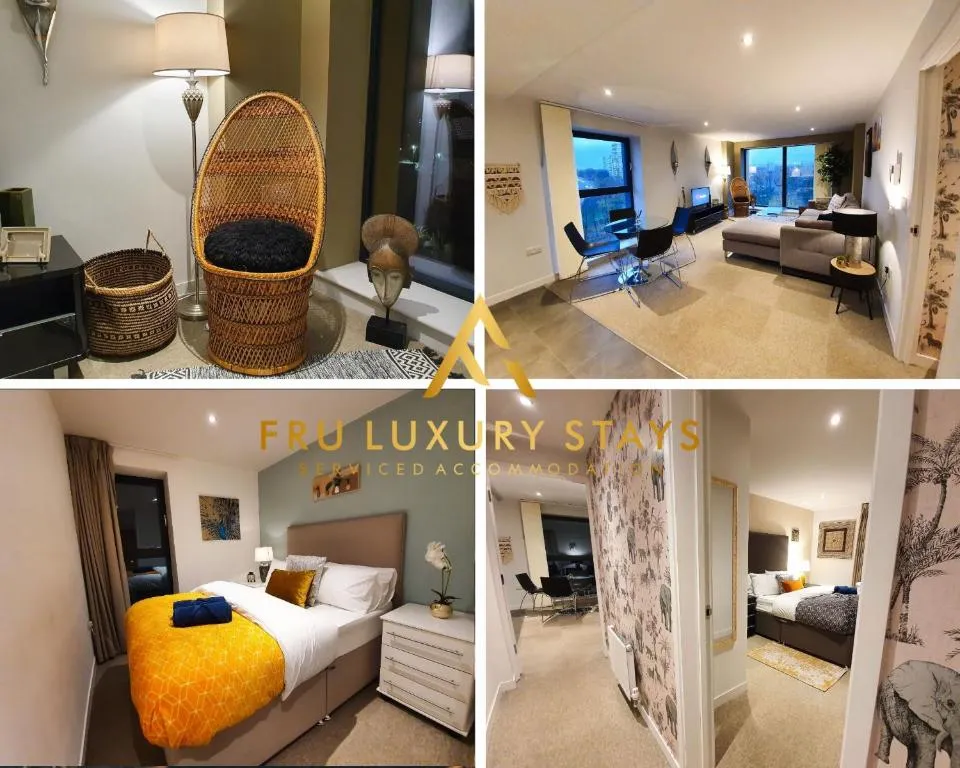 Fru Luxury Stays Serviced Accommodation *SIMBA* - Manchester 2 Bedroom Apartment, Sleeps 4. Gated Allocated Parking, Manchester, Marea Britanie