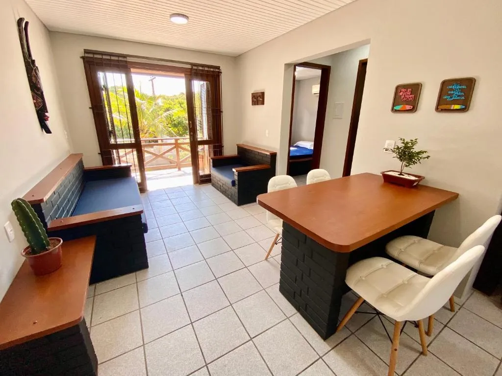 Apartamento com ar, excelente localização, Florianópolis, Brazilia