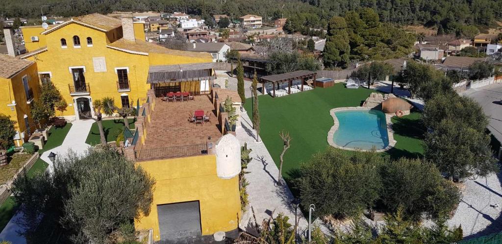 Casa rural para 24 personas cerca de Sitges con piscina privada 40