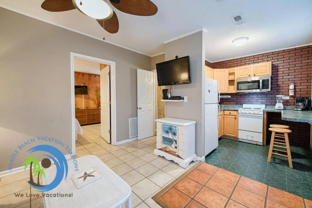 Cherry Grove Beach Bungalow #2, Murrells Inlet (SC), United States