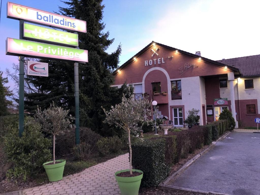 Hôtel Restaurant le Privilège - authentic by balladins