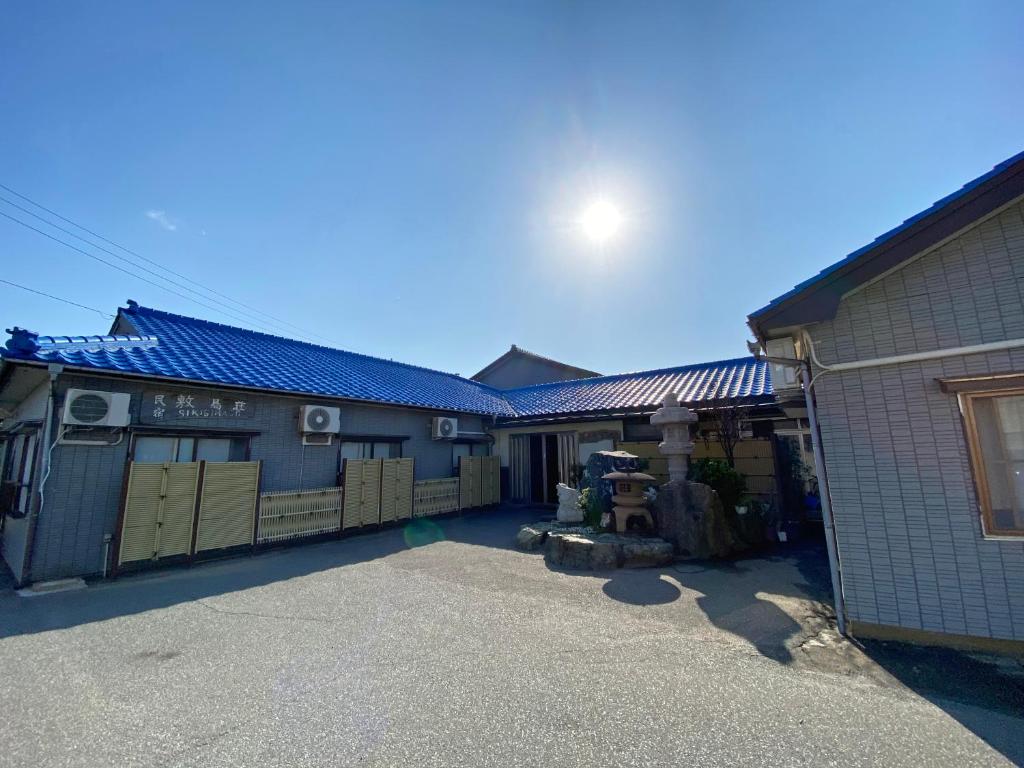 Shikishimaso - Image 1