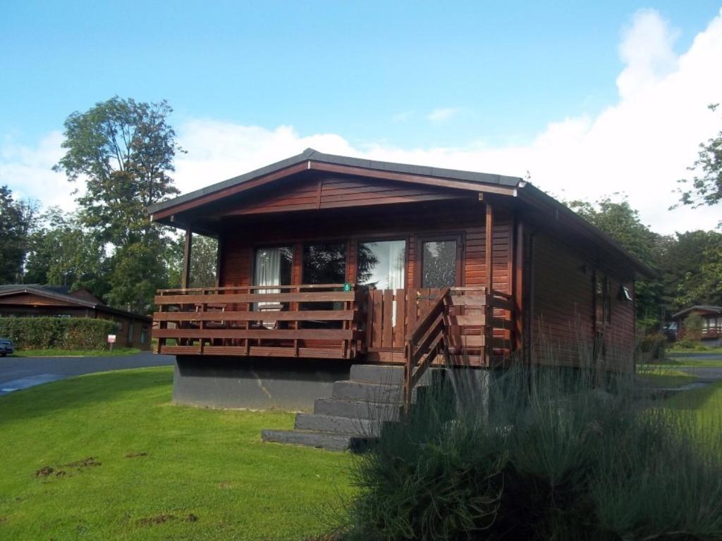 Bluebell Lodge 5 with Hot Tub Newton Stewart