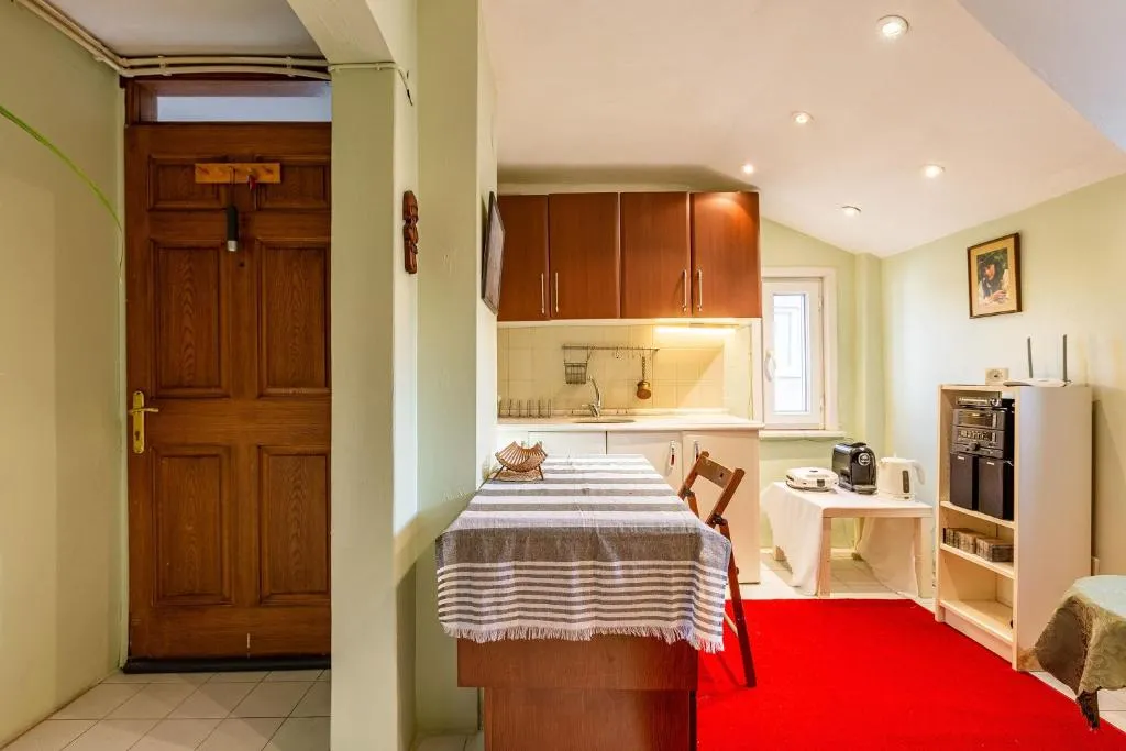 1 Br House, Istanbul, Turcia