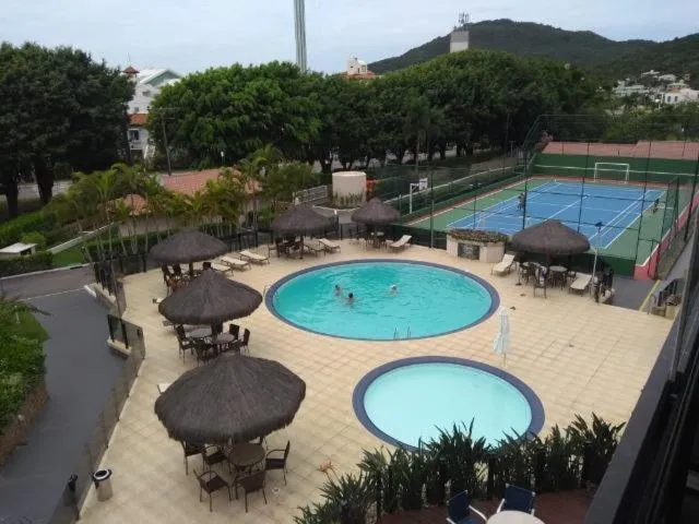 Segurança e conforto na Praia Brava a 100 do mar - Condomínio Curimã, Florianópolis, Brazilia