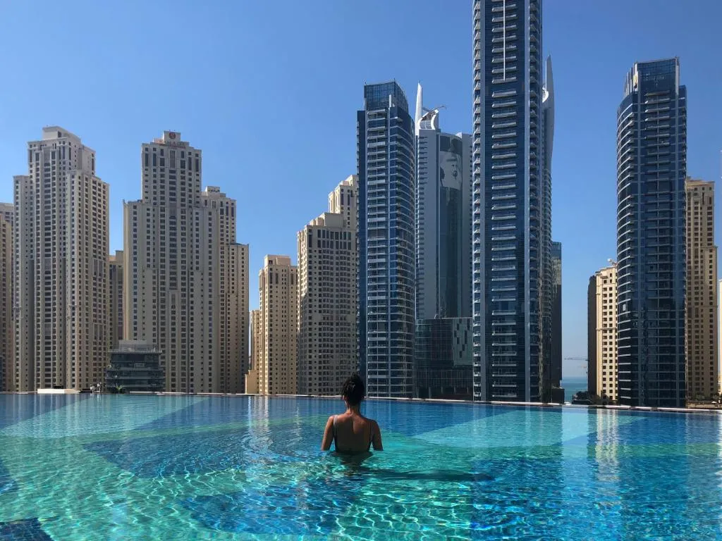 Graceful 1 Bedroom Apartment at the Address Dubai Marina by Deluxe Holiday Homes, Dubai, Emiratele Arabe Unite