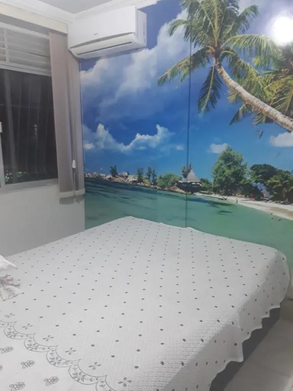 Quarto e sala, Buenos Aires, Brazil