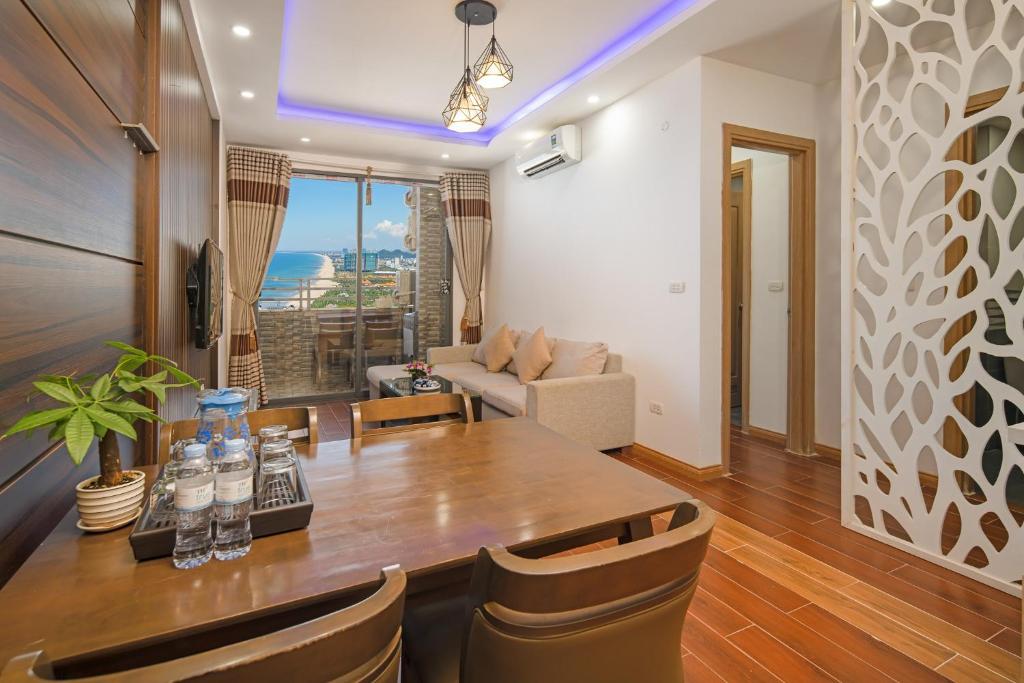 Highfloor 2 Bedrooms APT with Seaview and Balcony