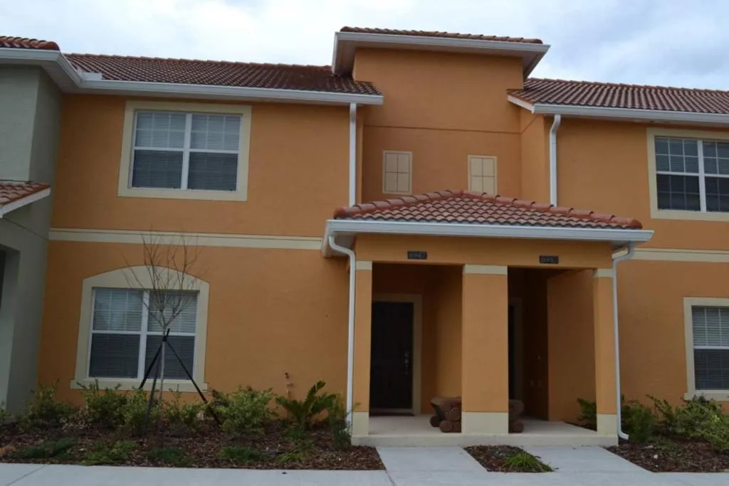 VHC8573HA - 4 Bedroom Townhouse In Paradise Palms Resort, Sleeps Up To 10, Just 4 Miles To Disney, Kissimmee, United States