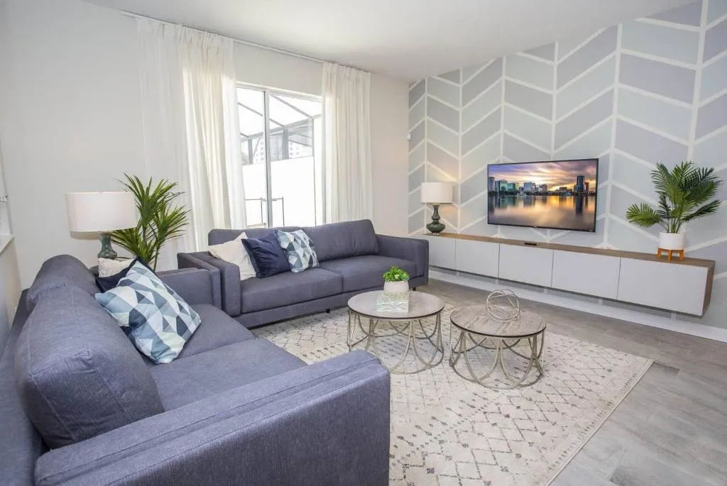 VHC8589HA - 4 Bedroom Townhouse In Storey Lake Resort, Sleeps Up To 10, Just 9 Miles To Disney, Kissimmee, United States