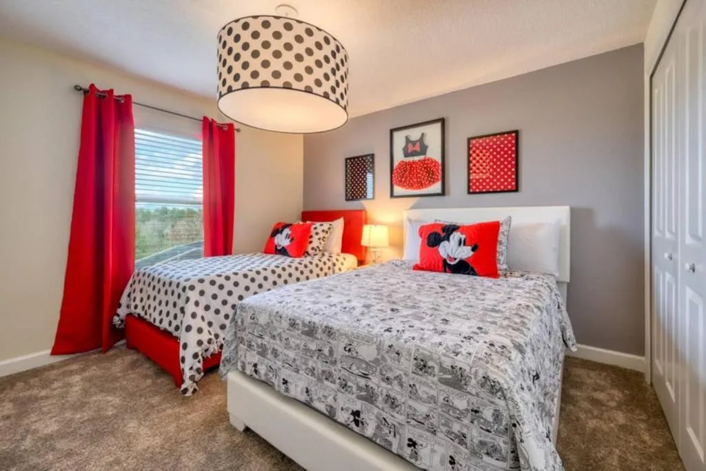 VHC8598HA - 4 Bedroom Townhouse In Champions Gate Resort, Sleeps Up To 10, Just 7 Miles To Disney, Kissimmee, United States