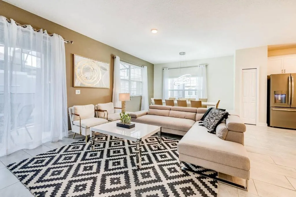 VHC8611HA - 5 Bedroom Townhouse In Storey Lake Resort, Sleeps Up To 14, Just 9 Miles To Disney, Kissimmee, United States