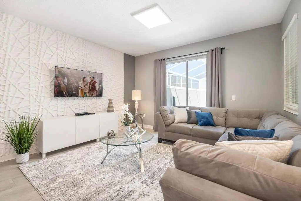 VHC8616HA - 4 Bedroom Townhouse In Champions Gate Resort, Sleeps Up To 10, Just 7 Miles To Disney, Kissimmee, United States