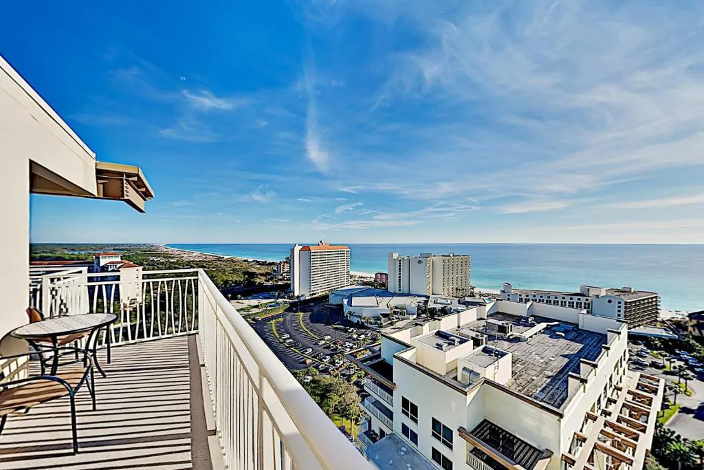 Penthouse with Gulf Views condo, Destin (FL), United States