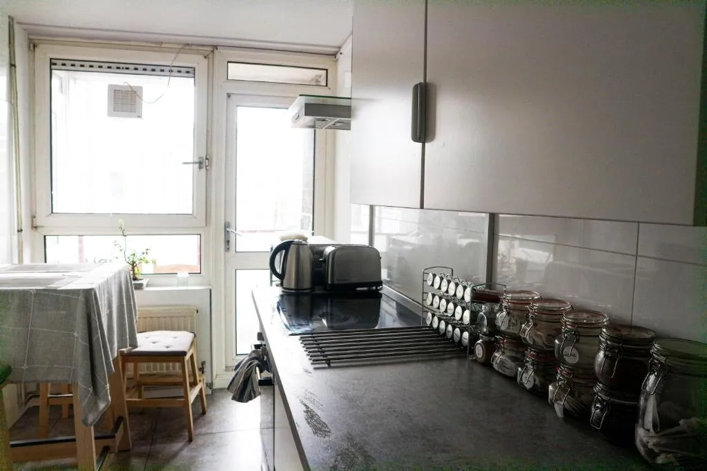 Creative flatshare, Londra, Marea Britanie