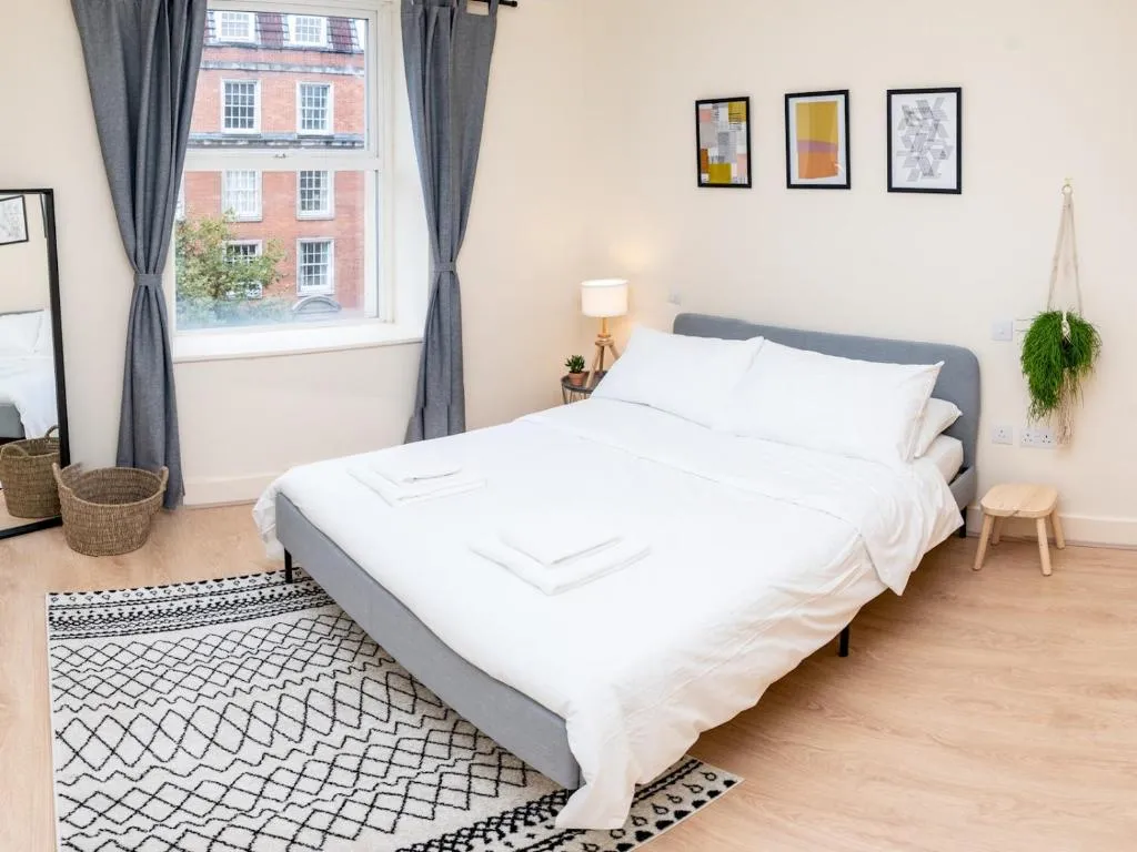 Pass the Keys A very GRAND 1 Bedroom in the heart of the City!, Cardiff, Marea Britanie