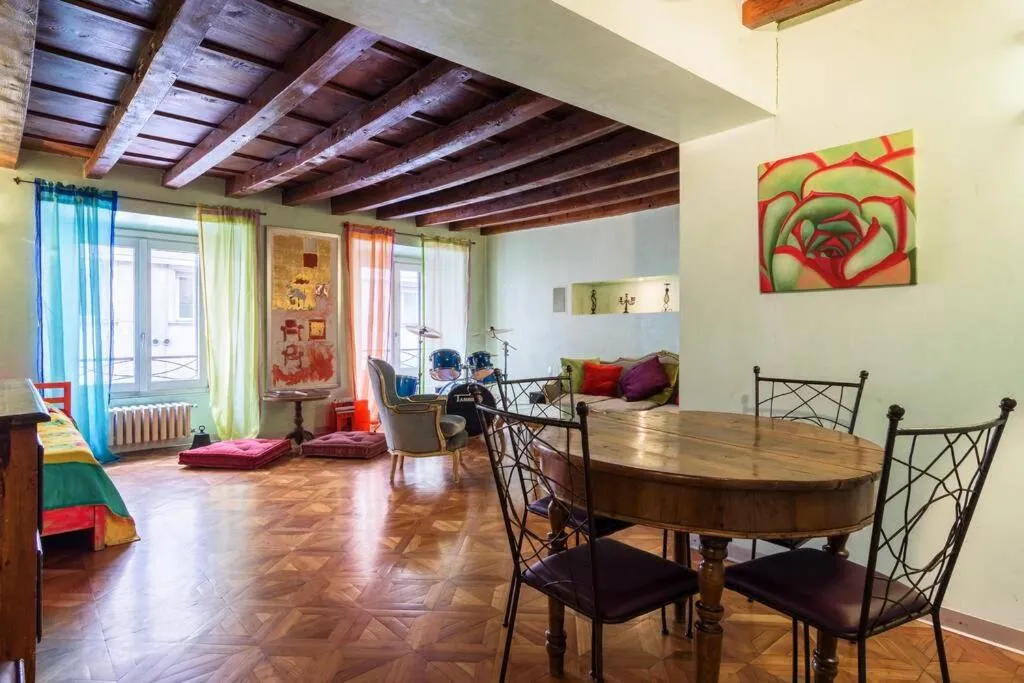 ART&POETRY BRERA CHARMING Apt., Milano, Italia