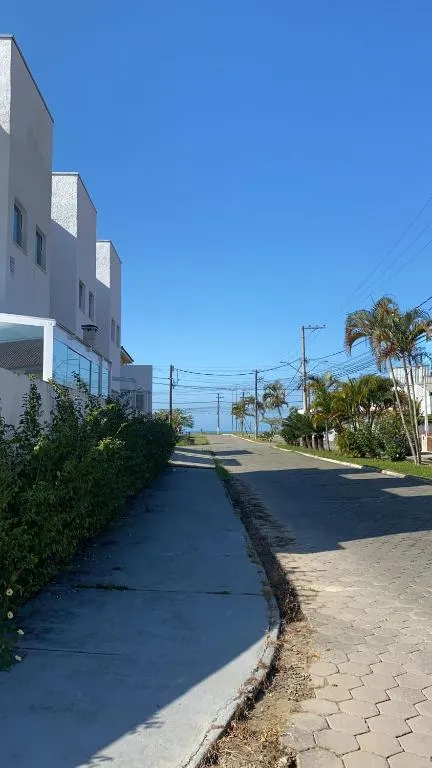 Casa 03 Suítes a 150 mts da praia de massaguaçu, Sao Paulo, Brazil