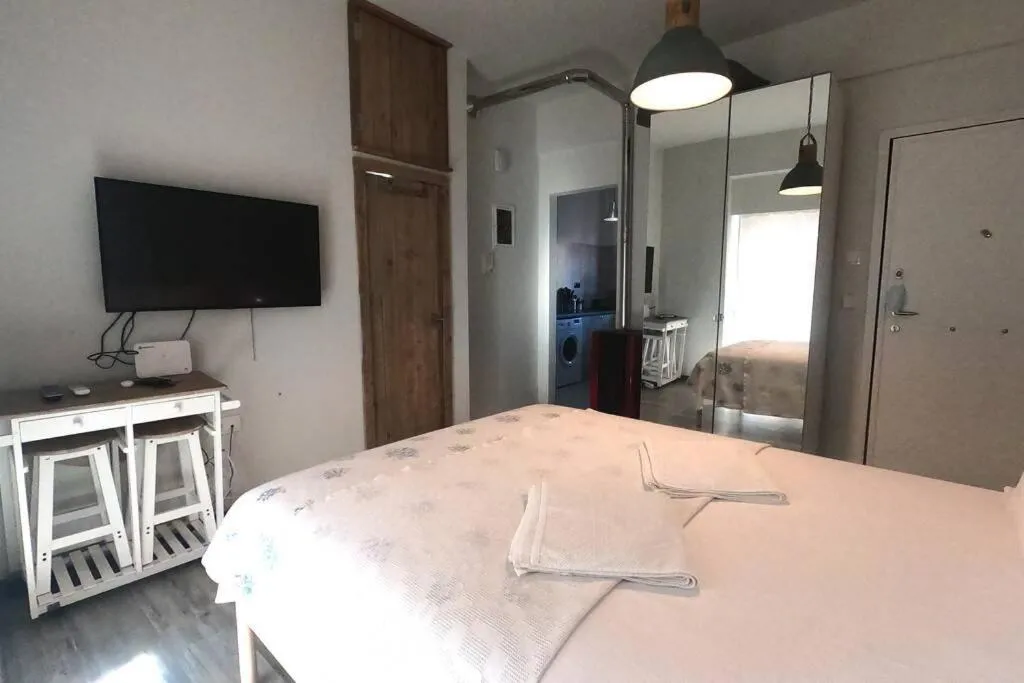Studio Apartment Pangrati, Athens, Greece