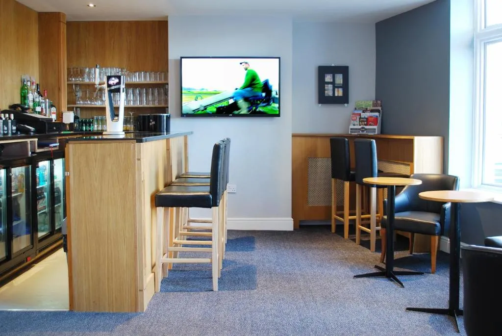 The Liverpool Inn Hotel, Bayberry (NY), United Kingdom