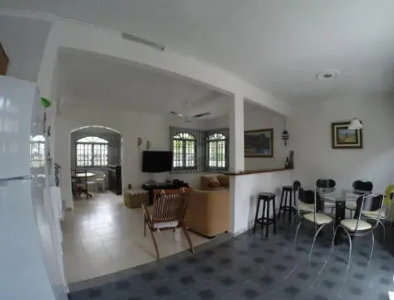 Casa a 100 m da areia da praia no Campeche., Florianópolis, Brazilia