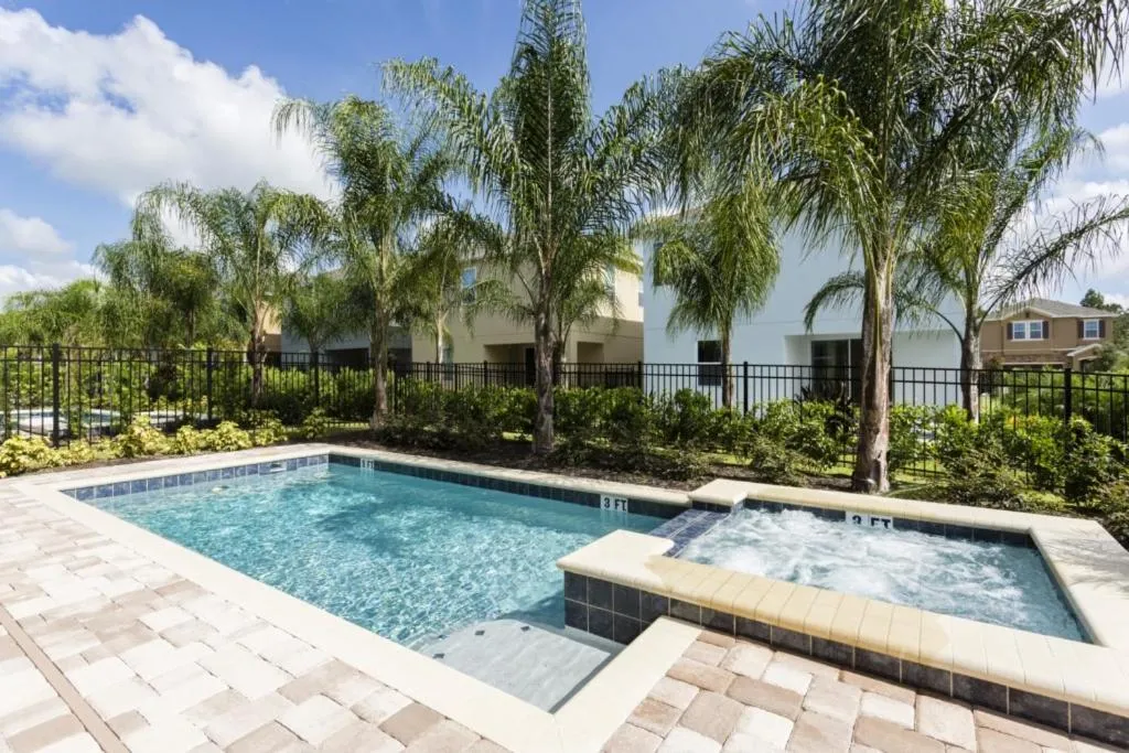 7BR Luxury Mansion - Family Resort - Private Pool, Hot Tub and BBQ!, Orlando, Statele Unite ale Americii