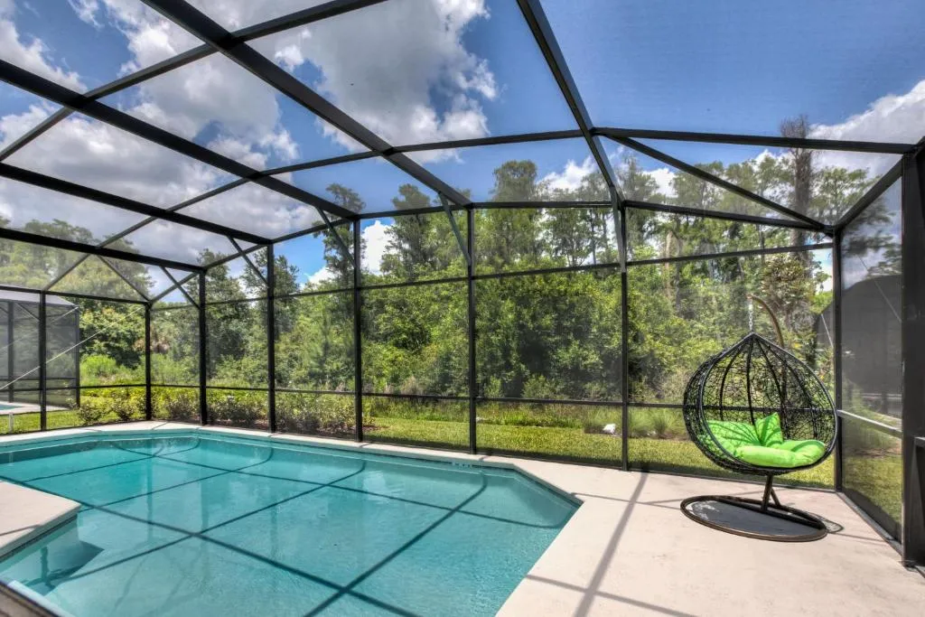 Family Luxury Resort - 6BR Mansion - Private Pool, BBQ, Kissimmee, United States