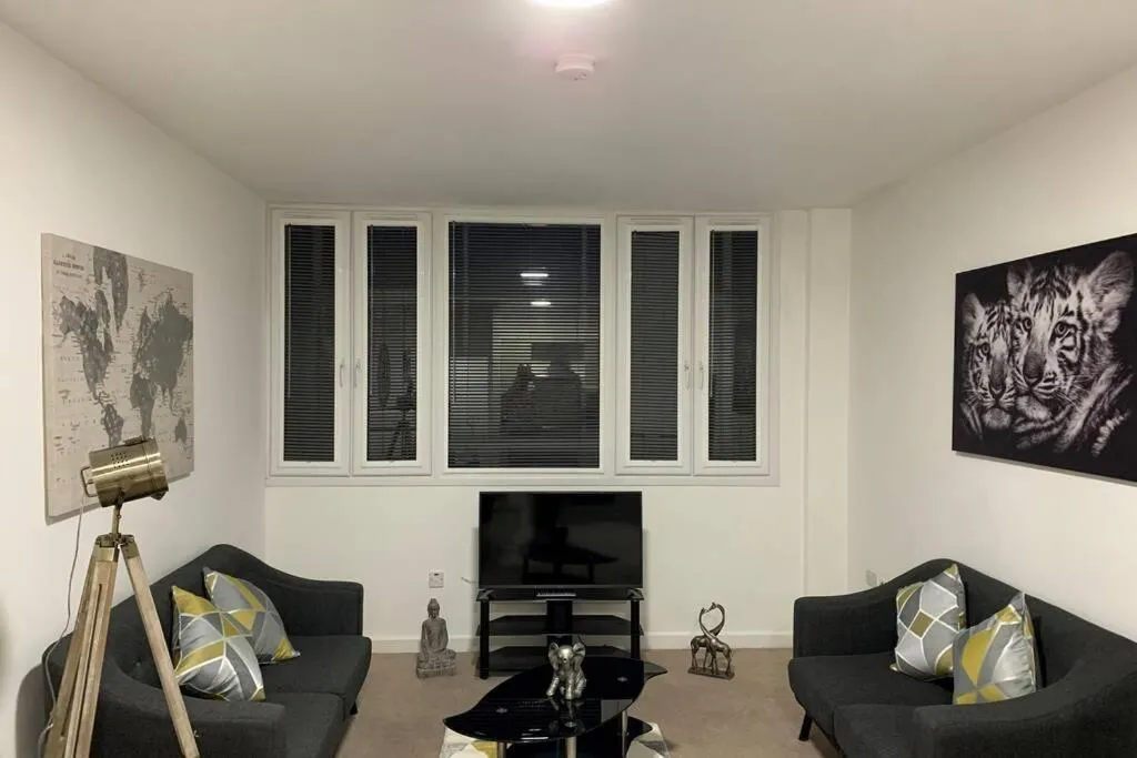 Spacious and modern 2 bed city centre apartment, Nottingham, Marea Britanie