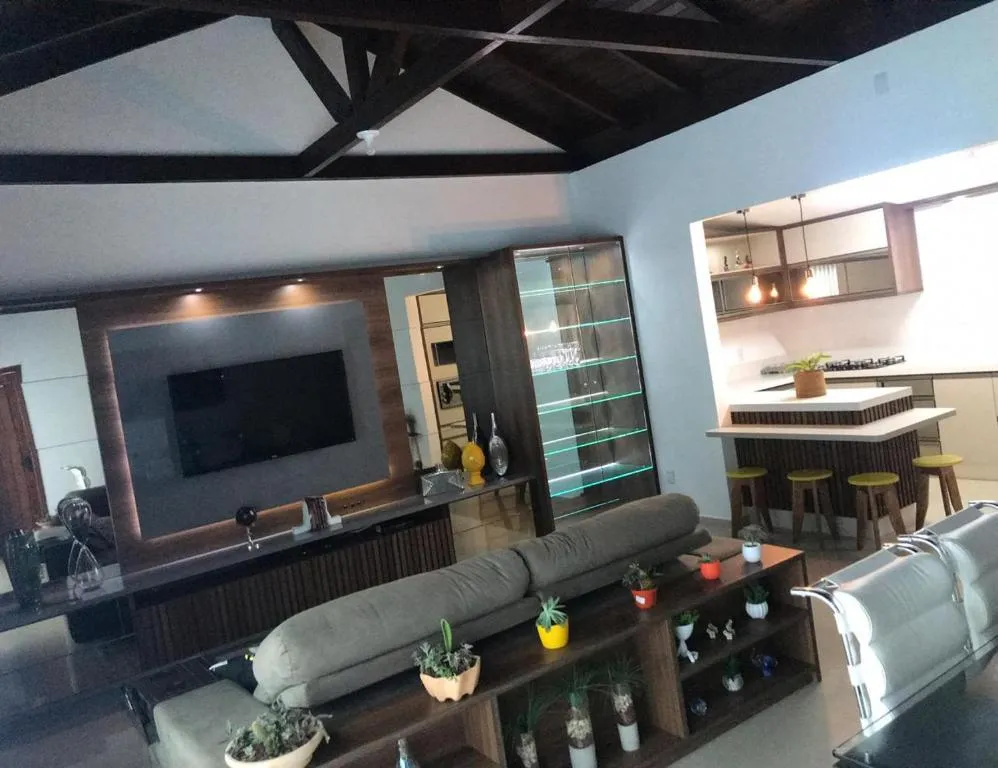 Ampla Casa, Florianópolis, Brazilia