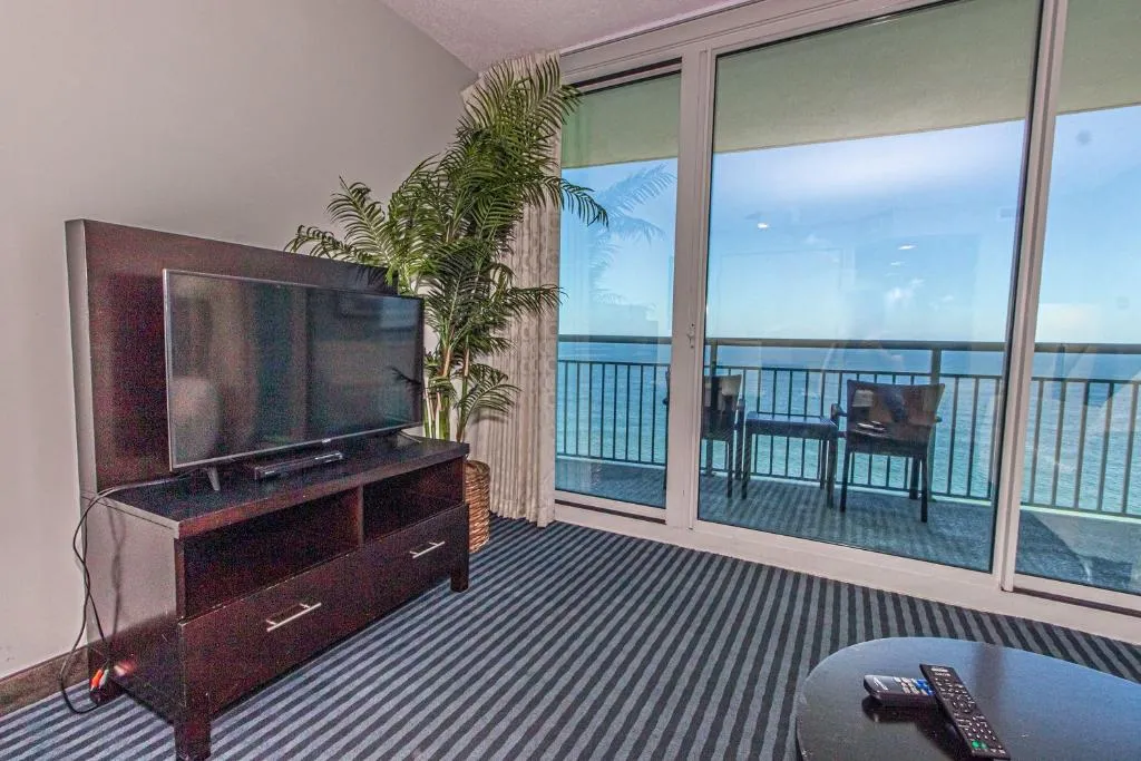 Direct Oceanfront Oceans One Resort Beautiful Condo Sleeps 6, Myrtle Beach, Statele Unite ale Americii