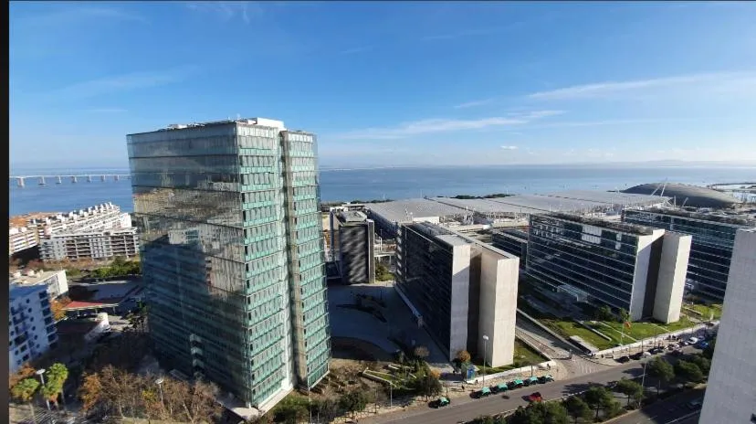 Suites Panoramic - River View, Amadora, Portugal