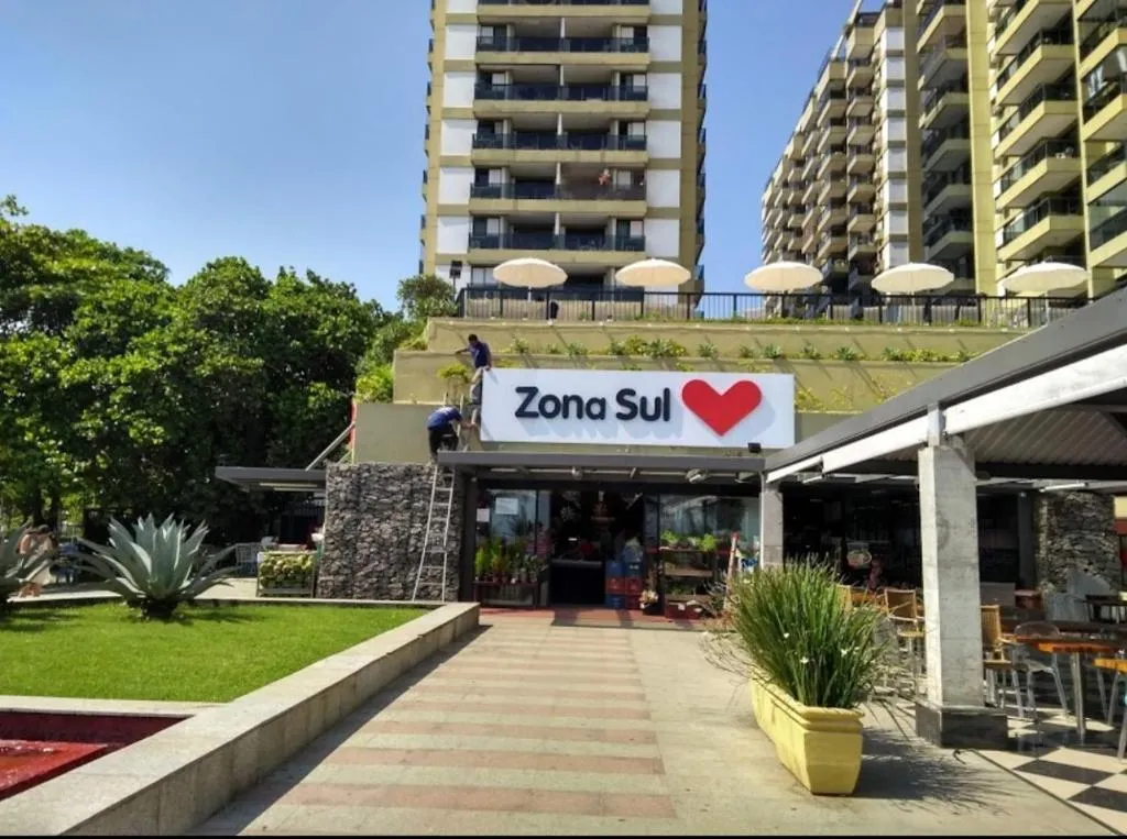 Apartamento temporada em frente a praia da Barra, Rio De Janeiro, Brazil