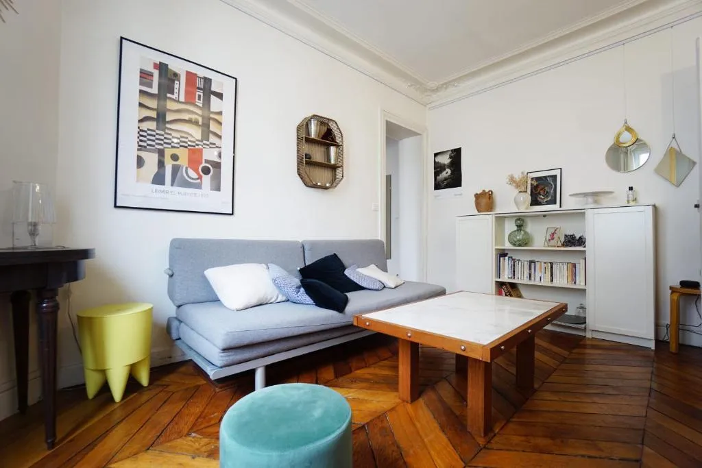 Nice and spacious apartment in the BATIGNOLLES, Paris, France