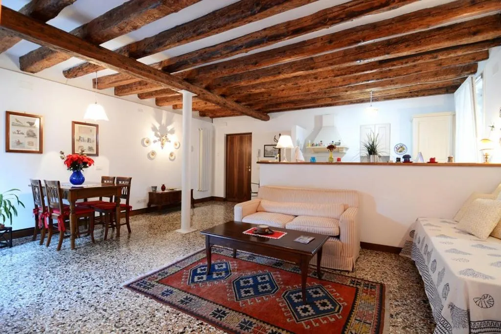 Briati apartment, Venice, Italy