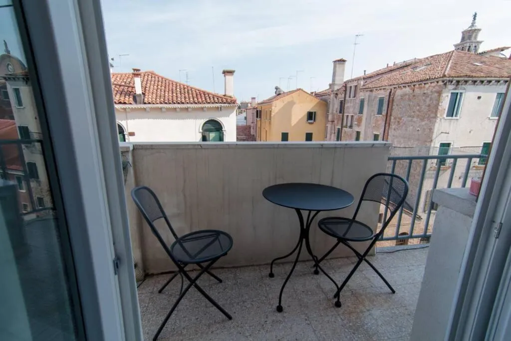 Carmini apartment, Venice, Italy