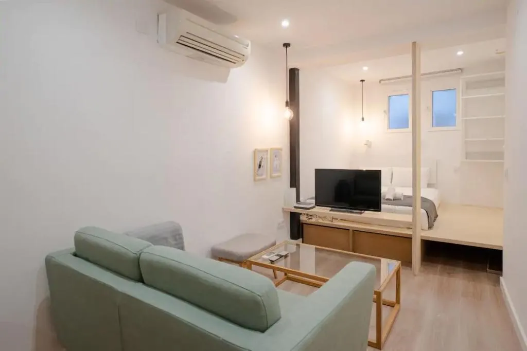Modern Studio in Madrid City Centre, Madrid, Spania