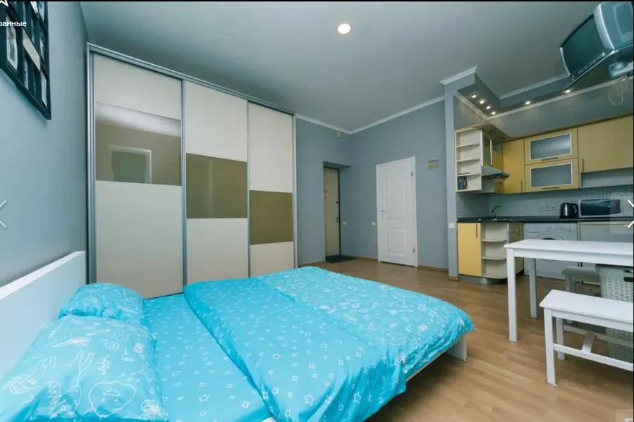 ул.Пушкинская 12в 300 метров от Крещатика, Kiev, Ukraine