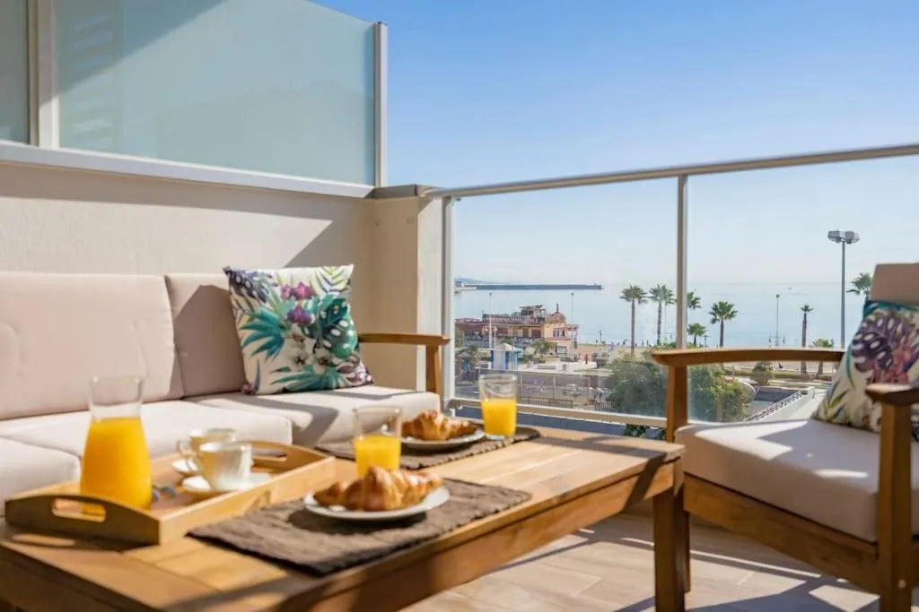 R9984 Family apartment in Malaga by the beach, Malaga, Spain