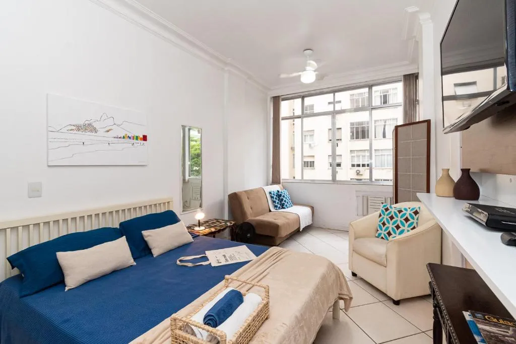 Omar do Rio - NSC 402 Na quadra da Praia, Internet 240mbps, Smart TV, Rio De Janeiro, Brazil