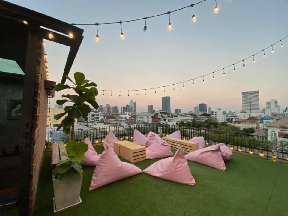 The LOCAL Ari, Bangkok, Thailand