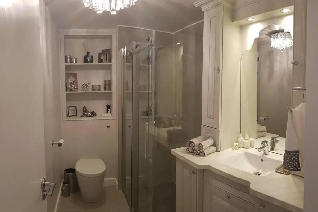 Beautiful Studio West Kensington/ Fulham/ Chelsea, Londra, Marea Britanie