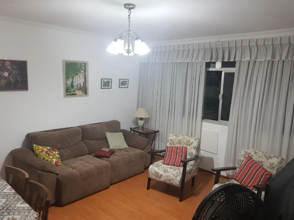 ACONCHEGANTE APARTAMENTO LEBLON, Rio De Janeiro, Brazil