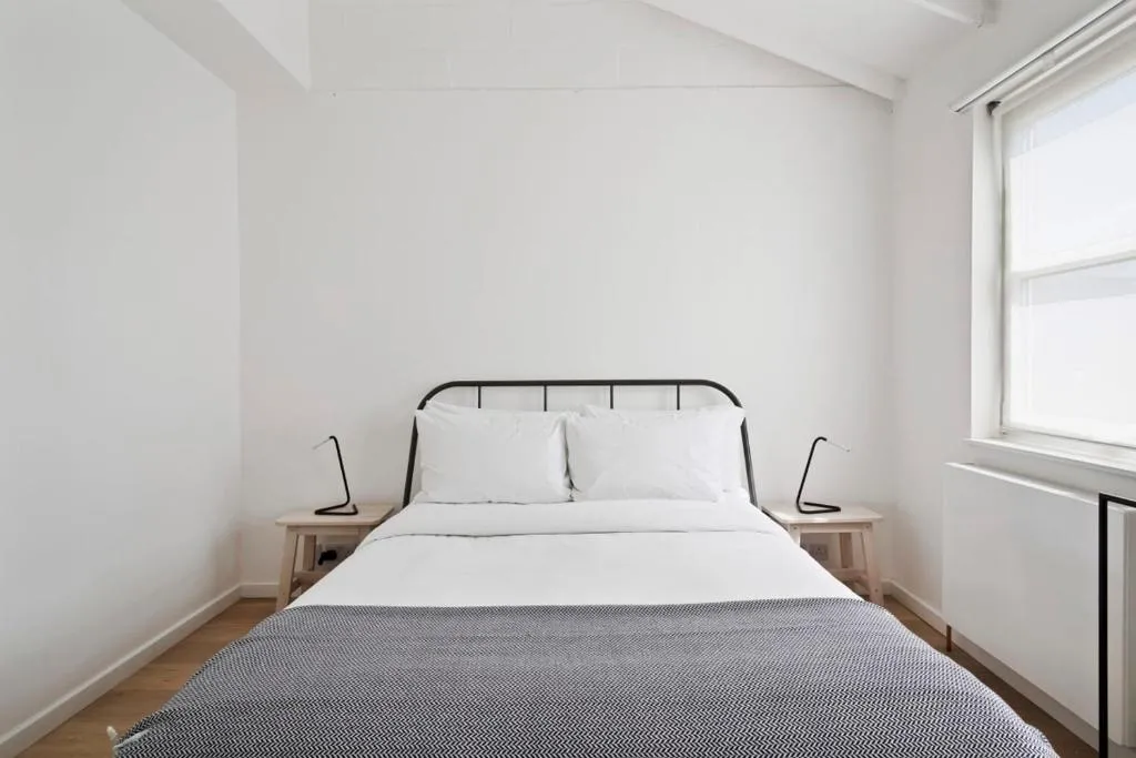 Stylish & Modern 2Bed Apt, 5m to Overground, Londra, Marea Britanie